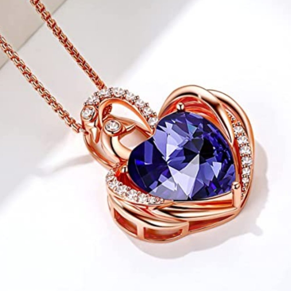 New Purple Swan Pendant Necklace - Picture 3 of 8